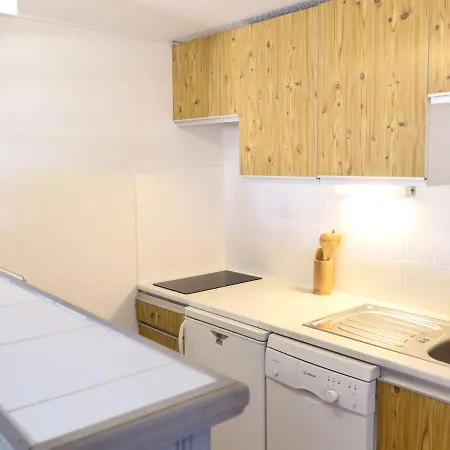 Apartamento Les Maisons De L'ocean-11 By Interhome